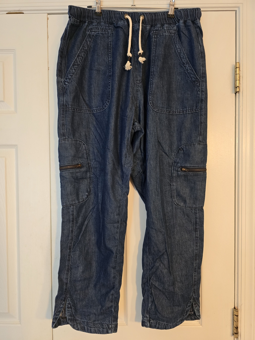 NWOT Pilcro Indigo Denim Cargo Pants with Drawstring - XL
